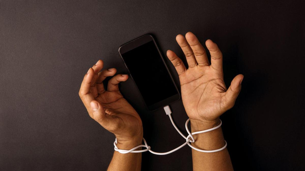 5 formas de violencia digital que afectan a millones de mujeres