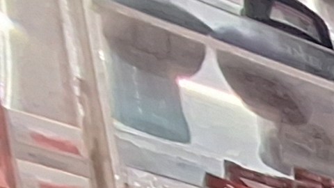 El bodeguero dominicano de El Bronx, Ignacio Castillo,  cree que estos negocios son esenciales y difícilmente puedan desaparecer, pero tienen que acercarse a la tecnología.