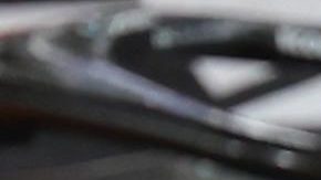 El tercer clasificado, el británico Lando Norris, de McLaren, celebra su victoria en el campeonato mundial de pilotos de Fórmula 1 de 2025 tras el Gran Premio de Fórmula 1 de Abu Dabi, en el circuito de Yas Marina, en Abu Dabi, Emiratos Árabes Unidos, el 7 de diciembre de 2025.