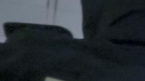 Agentes federales detienen a una persona   en el edificio federal Jacob K. Javits en Nueva York.