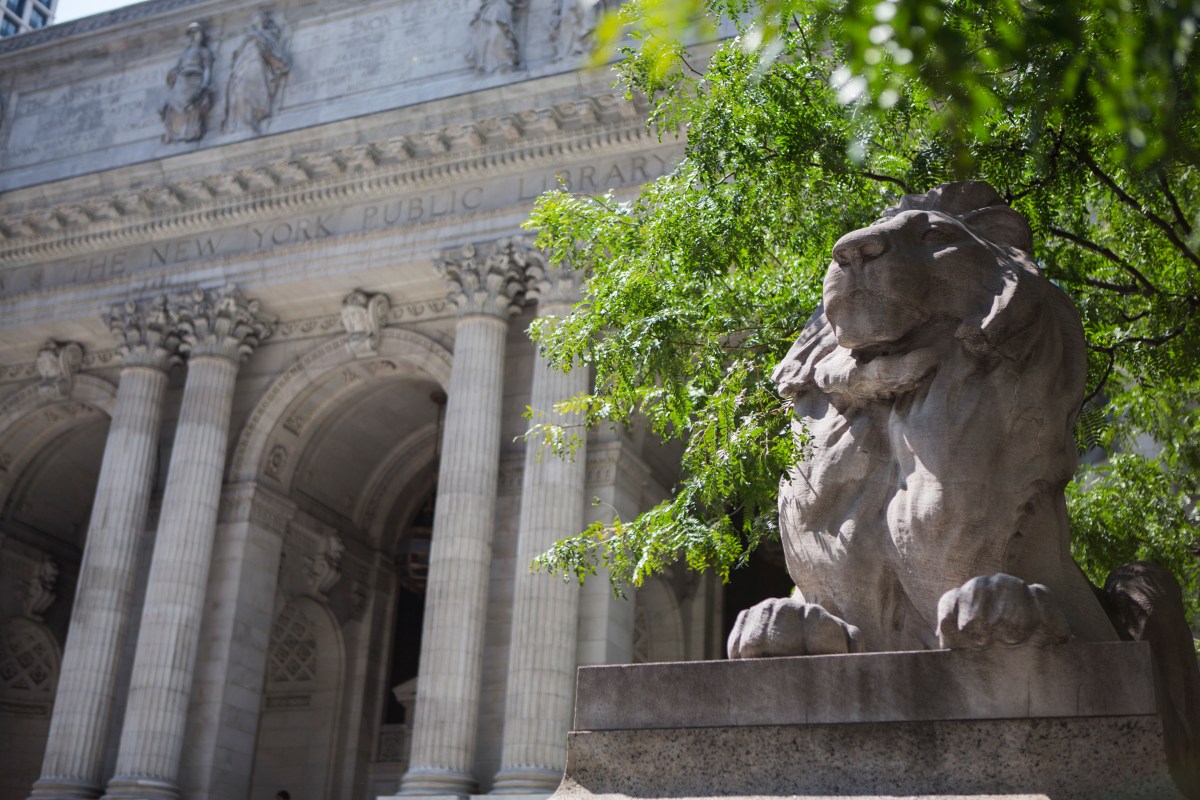 Biblioteca Pública de NY ampliará programas educativos para adultos gracias a aporte millonario