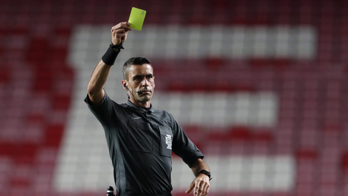 Fútbol de Portugal prueba cámaras corporales en árbitros para los octavos de la Copa