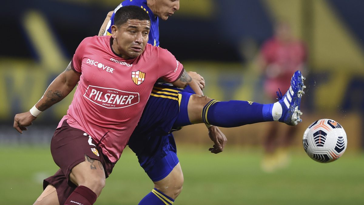 Revelan la triste y emotiva carta de despedida de la hija del futbolista Mario Pineida a su padre