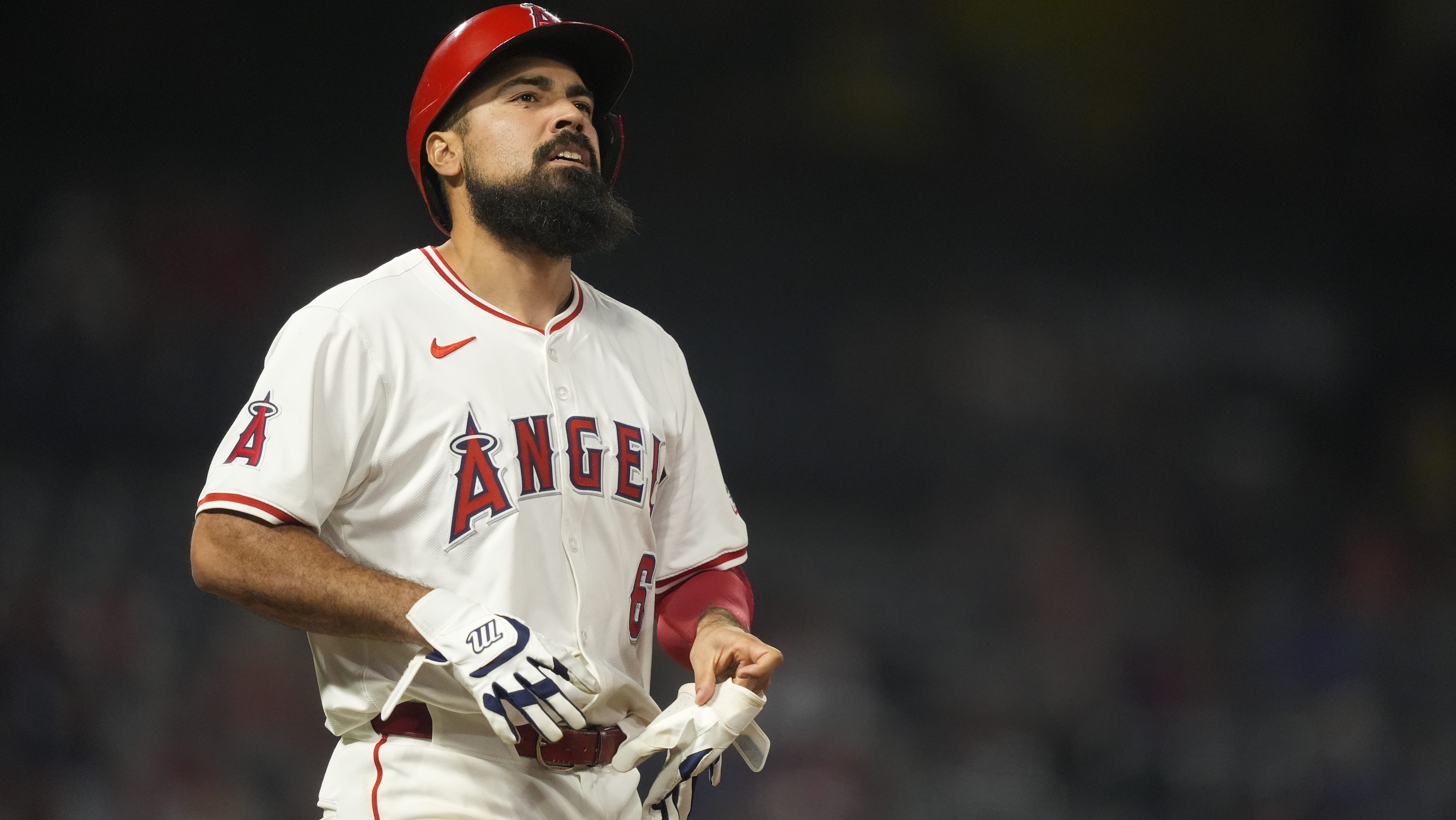 Anthony Rendón y Angels llegan a un acuerdo para finalizar contrato ...