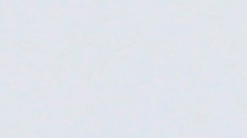 Una bandera nacional de Taiwán ondea cerca del edificio Taipei 101 en el Salón Conmemorativo Nacional Dr. Sun Yat-Sen en Taipéi, Taiwán, el 7 de mayo de 2023.