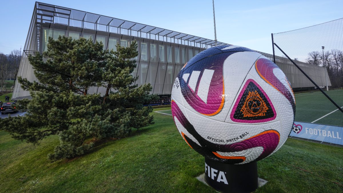 FIFA apuesta fuerte en el mundo de los videojuegos y lanza Super Soccer en Roblox