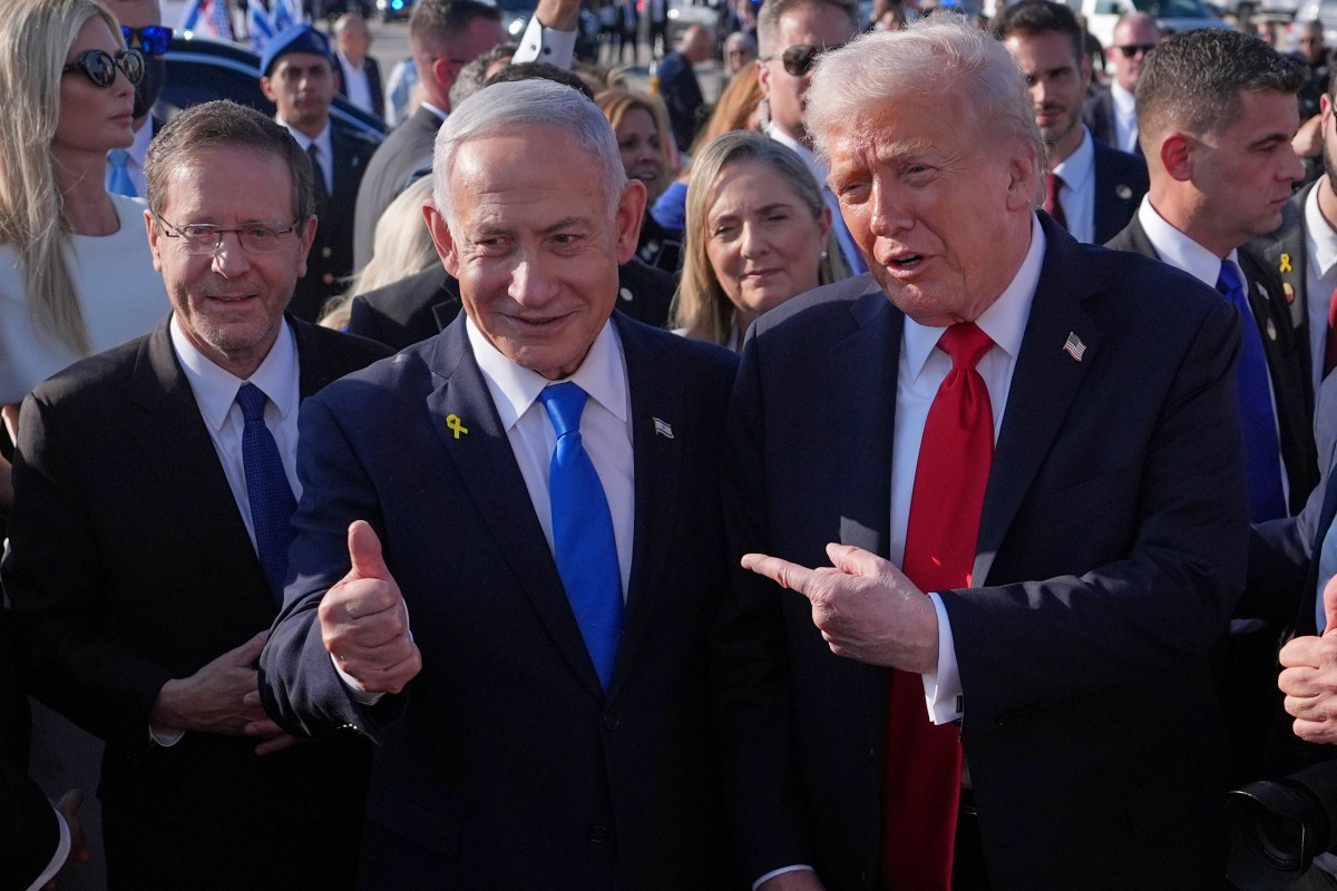 Netanyahu viaja a EE.UU. para reunirse el lunes con Trump