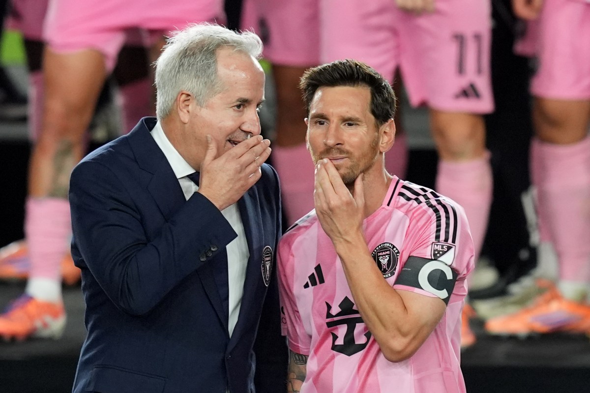 Deco descarta la llegada de Lionel Messi al Barcelona 