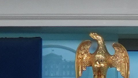 La Casa Blanca ha defendido los insultos del presidente Trump contra periodistas y medios.