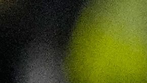 Futbolista juega con un grillete electrónico tras salir de prisión en la Serie B2 de Brasil