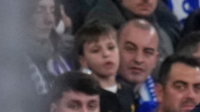 Xabi Alonso se lamenta por la lesión de Éder Militao.