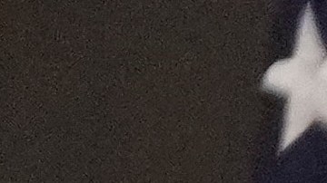 El secretario de Estado, Marco Rubio, habla mientras el secretario de Defensa, Pete Hegseth, escucha durante una conferencia de prensa.