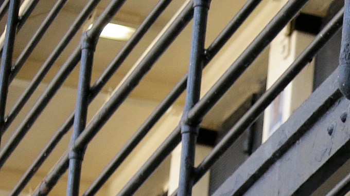 Los fiscales indicaron que valiéndose de su cargo cometió el crimen.