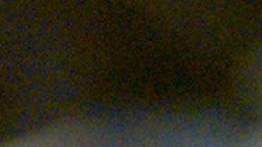 Isaiah Rider, de los Atlanta Hawks, habla con la afición.