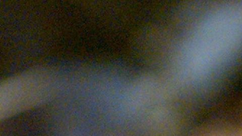 Isaiah Rider, de los Atlanta Hawks, habla con la afición.