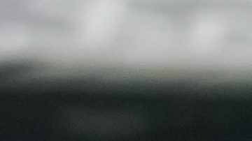 El receptor de los New England Patriots, Stefon Diggs, en primer plano a la izquierda, celebra después de anotar un touchdown contra los New York Jets durante la primera mitad de un partido de fútbol americano de la NFL, el domingo 28 de diciembre de 2025, en East Rutherford, Nueva Jersey