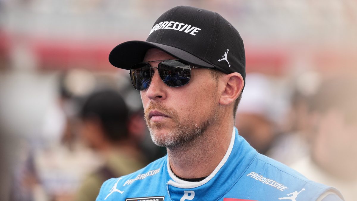 Padre del piloto de NASCAR Denny Hamlin muere tras incendio en Carolina del Norte