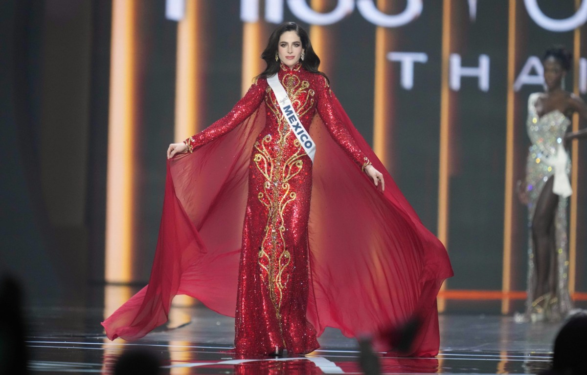 Fotos de la visita de Fátima Bosch al Empire State de Nueva York 