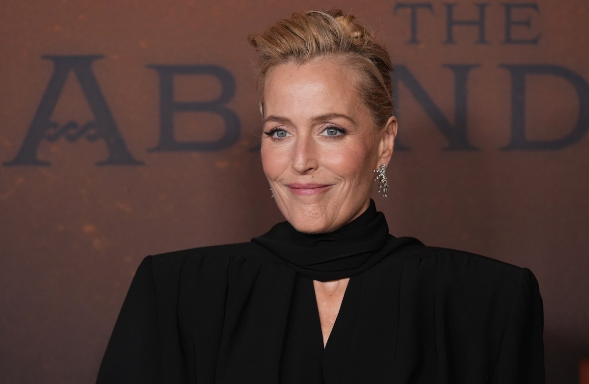 Piden $6 millones de dólares por antigua casa de Gillian Anderson