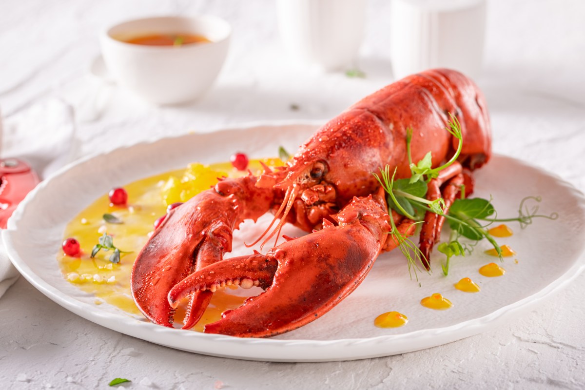 FBI investiga robo de cargamento de langosta destinado a Costco valorado en $400,000