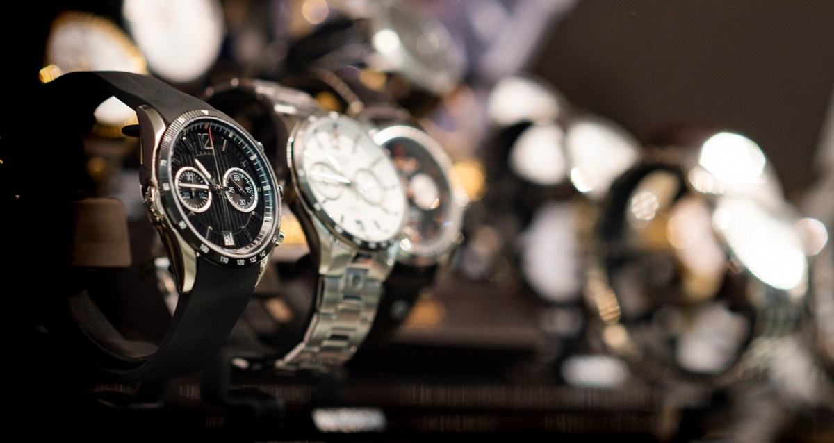 Relojes suizos y café, las nuevas víctimas con ventas a la baja por los aranceles de Trump