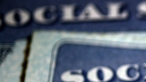 Los ajustes del COLA a los beneficiarios del Seguro Social y el SSDI se aplicarán a partir de enero de 2026.