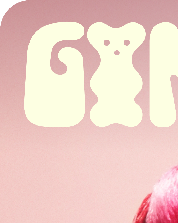 Mujer con peinado y accesorios inspirados en gomitas de colores, uñas tridimensionales y joyería elástica, representando la tendencia Gimme Gummy de Pinterest Predicts 2026.