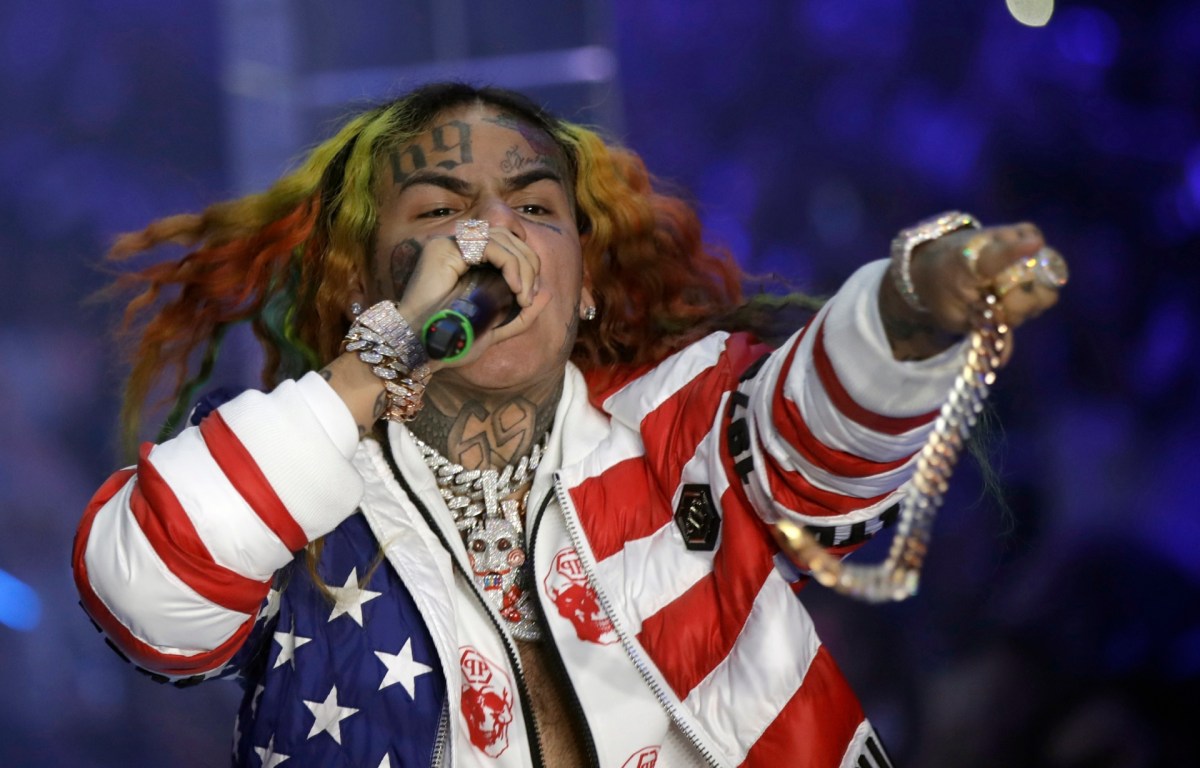 Tekashi 6ix9ine fue condenado a tres meses de cárcel