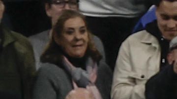 Los jugadores del Celta celebran el segundo gol ante el Real Madrid, durante el partido de LaLiga de fútbol que Real Madrid y Celta de Vigo disputan este domingo en el estadio Santiago Bernabéu. EFE/