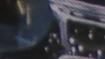 Cristiano Ronaldo habla, a través de un enlace de video.