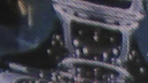 Cristiano Ronaldo habla, a través de un enlace de video.