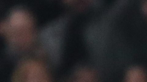 El portugués Cristiano Ronaldo abandona el terreno de juego tras recibir una tarjeta roja durante un partido de clasificación del Grupo F para el Mundial de 2026 entre Irlanda y Portugal en Dublín, el jueves 13 de noviembre de 2025.