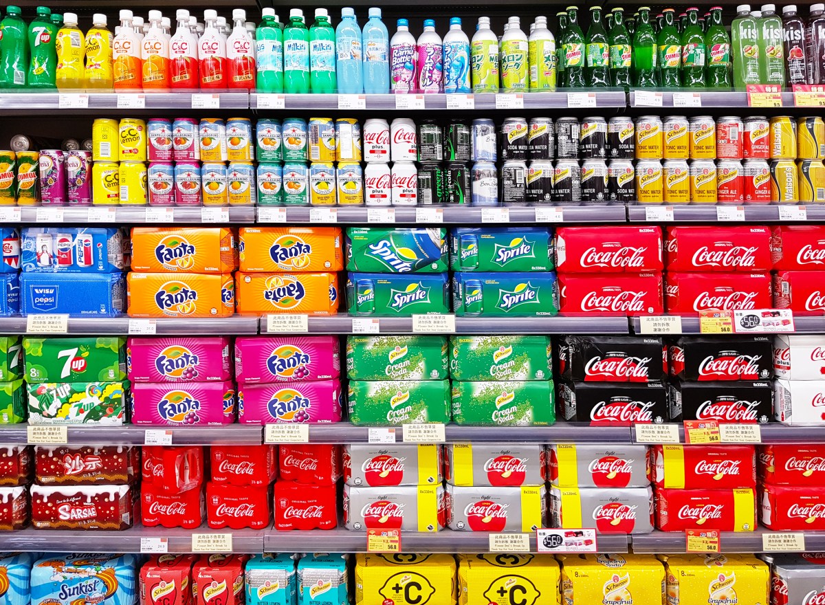 5 estados prohíben desde el 1 de enero el uso de cupones SNAP para comprar refrescos, dulces y otros alimentos