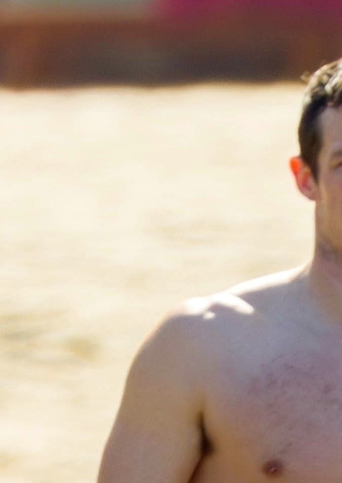 Dua Lipa y su pareja, el actor Callum Turner, en la playa de Puerto Vallarta, México.