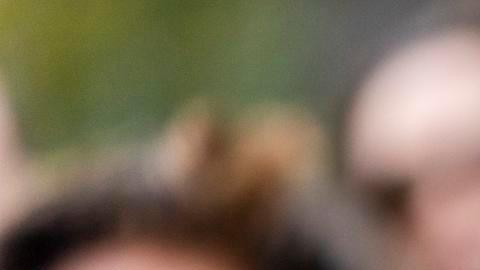 Fotografía de archivo del 25 de agosto de 2025 que muestra a Kilmar Abrego García hablando durante una concentración antes de presentarse en la oficina local del ICE en Baltimore, Maryland (EE. UU.).