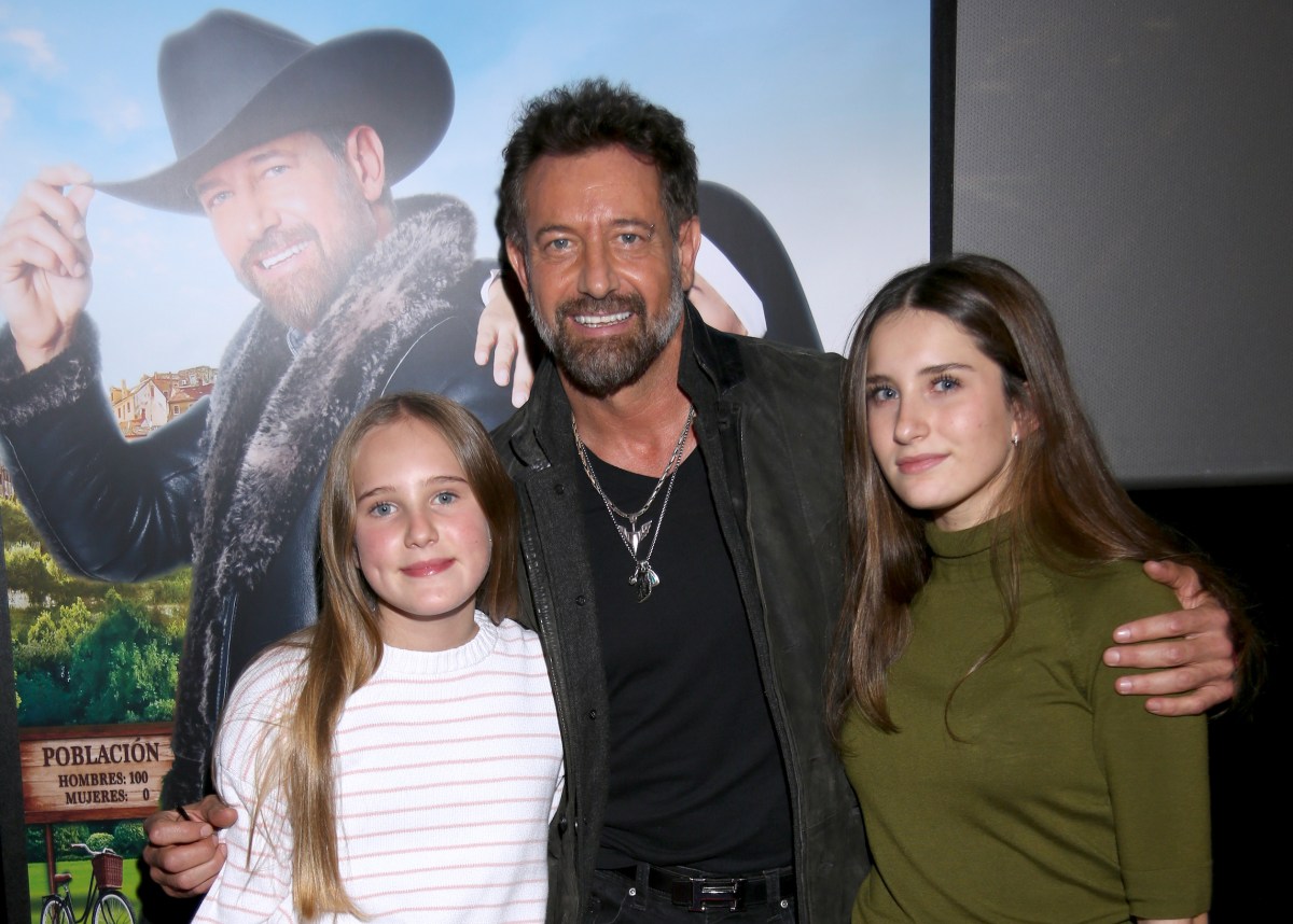 Gabriel Soto confiesa su deseo de convertirse en abuelo