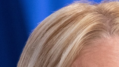 Defensa de Luigi Mangione acusa a Pam Bondi de buscar la pena de muerte por “conflicto de intereses”