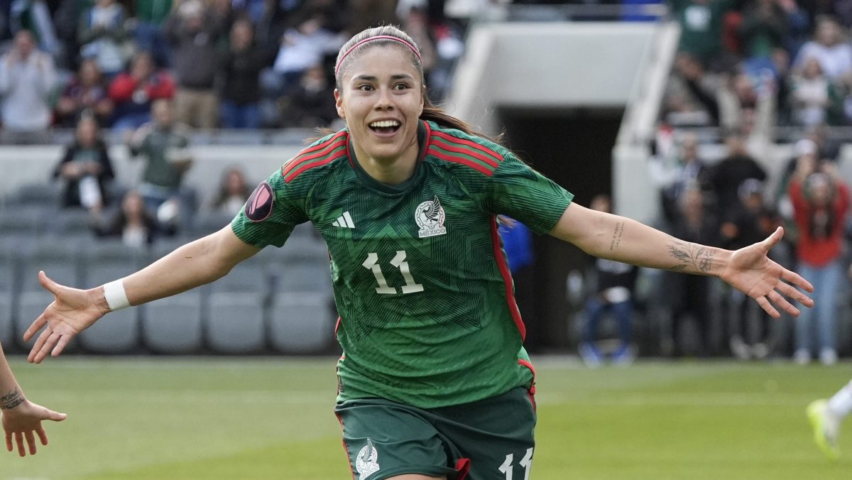 Mexicana Lizbeth Ovalle se corona con el Premio Marta 2025 gracias a su golazo de “camaroncín”