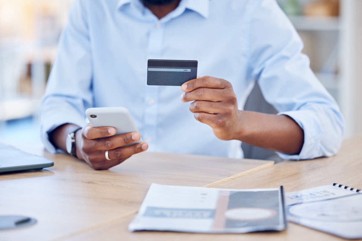 Qué pasa si haces pagos a tu tarjeta de crédito cada semana