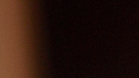 Velas comestibles de mantequilla y pétalos de rosa: el detalle sofisticado que transformará tu mesa en una experiencia de lujo.