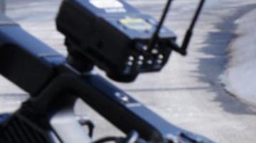 El presidente de Estados Unidos, Donald Trump, habla con periodistas en la Casa Blanca este martes, en Washington (EE.UU).