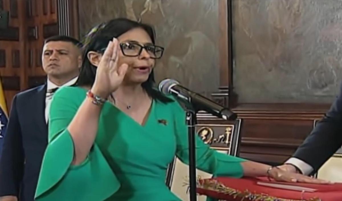 Delcy Rodríguez jura como “presidenta encargada” de Venezuela