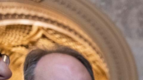 El senador republicano de Kentucky, Rand Paul, votó a favor de la resolución.