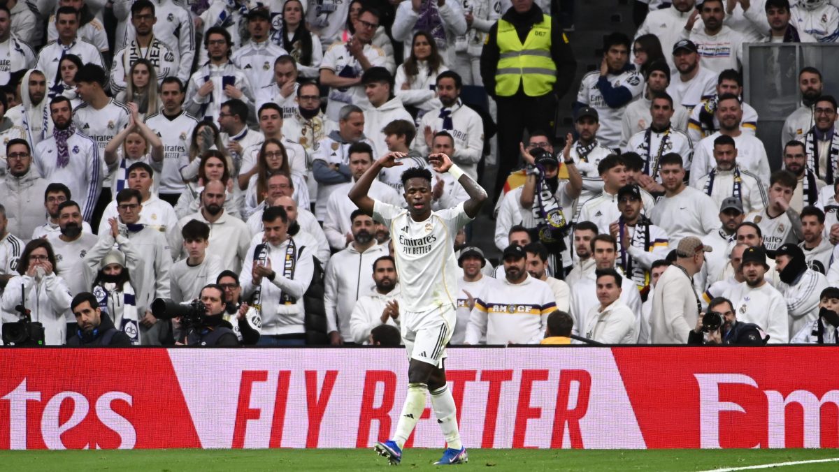 Real Madrid derrota Levante en una lluvia de abucheos en el Bernabéu