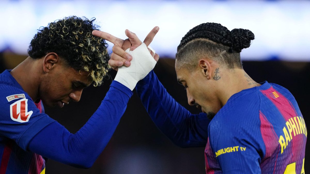 El Barcelona gana al Real Oviedo con autoritario 3-0 y se apropia de la cima de LaLiga