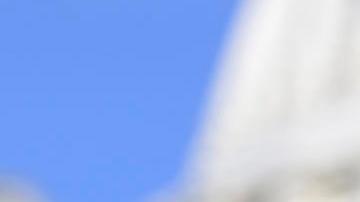 Fotografía del 22 de enero de 2026 del congresista demócrata por Florida Maxwell Frost hablando durante una rueda de prensa en Washington (Estados Unidos).