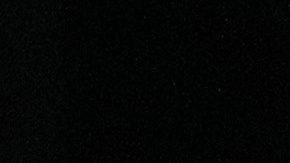 Anthony Joshua llega a una conferencia de prensa con Jake Paul.