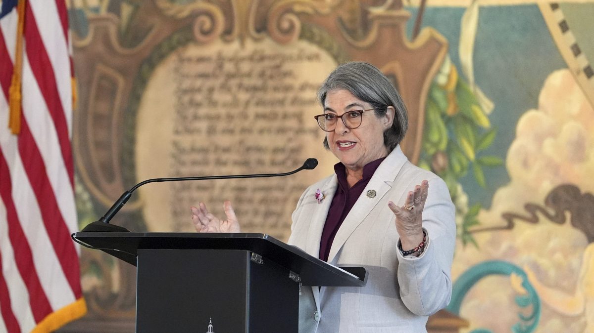 Alcaldesa de Miami pide a Trump reconocer a González y Machado como líderes de Venezuela