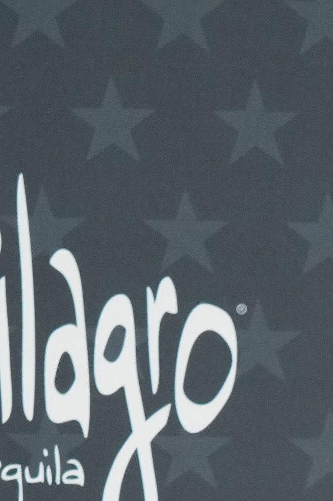 Audrey Nuna en la alfombra roja de los Critics Choice Awards 2026.