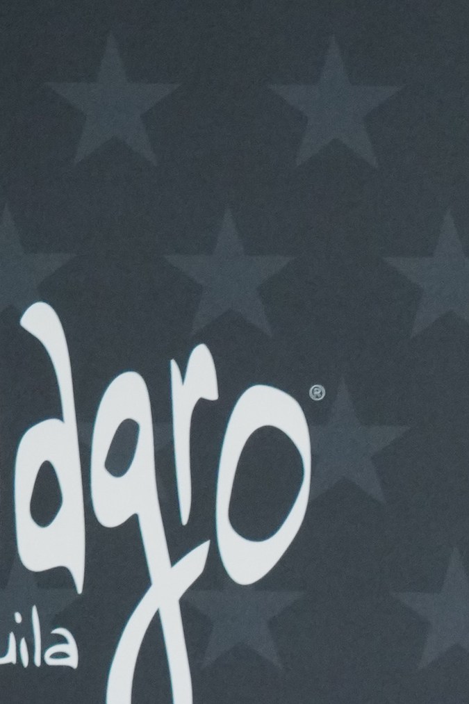 Tyler James Williams en la alfombra roja de los Critics Choice Awards 2026.